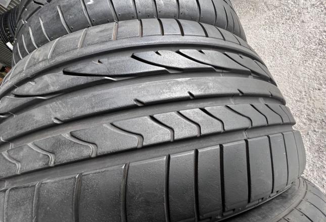 Bridgestone Potenza RE-01R 295/35 R20