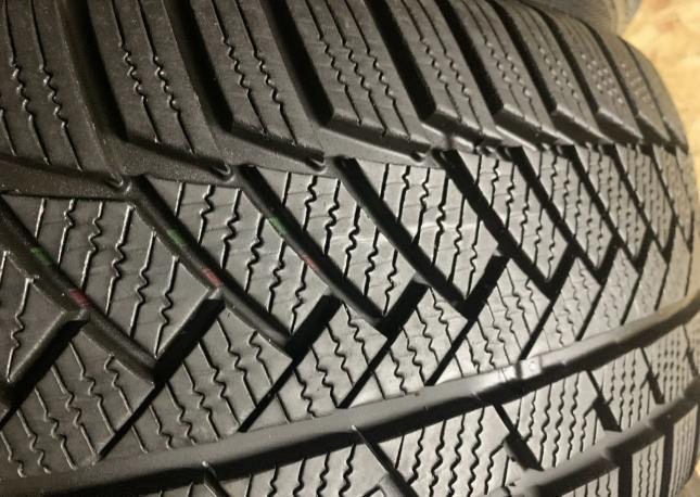 Continental ContiWinterContact TS 850P SUV 225/55 R17