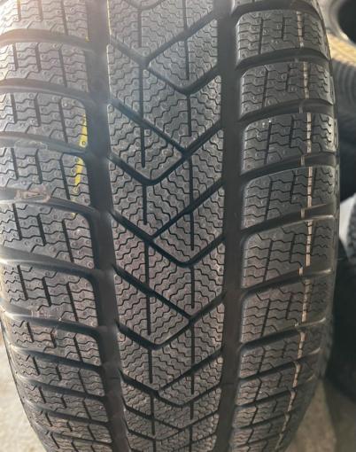 Pirelli Winter Sottozero 3 245/45 R18