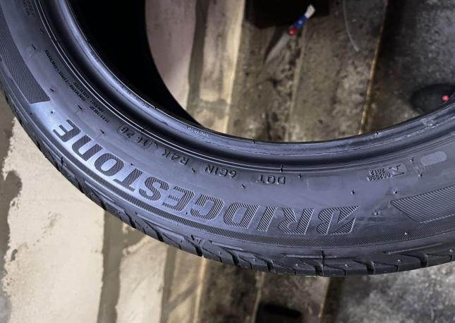 Bridgestone Turanza AR10 225/50 R18