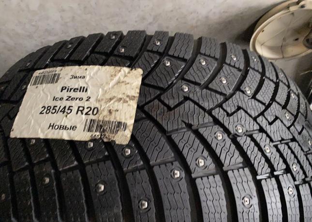 Pirelli Ice Zero 2 285/45 R20 112H