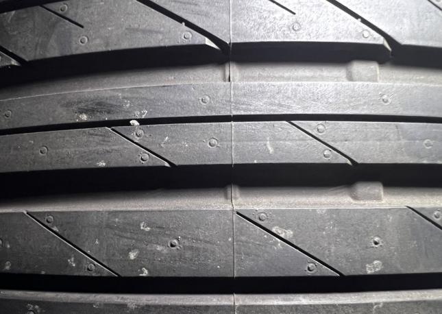 Bridgestone Turanza T001 225/45 R17