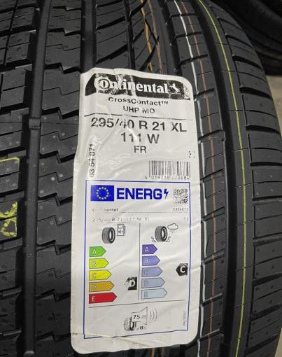 Continental ContiUltraContact UC6 295/40 R21 111W