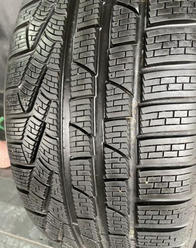 Pirelli Winter Sottozero 240 Serie II 255/45 R19