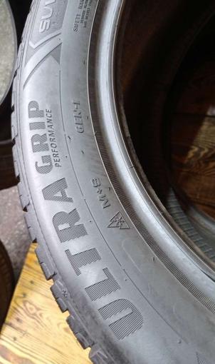 Goodyear Cargo Ultra Grip 235/55 R19