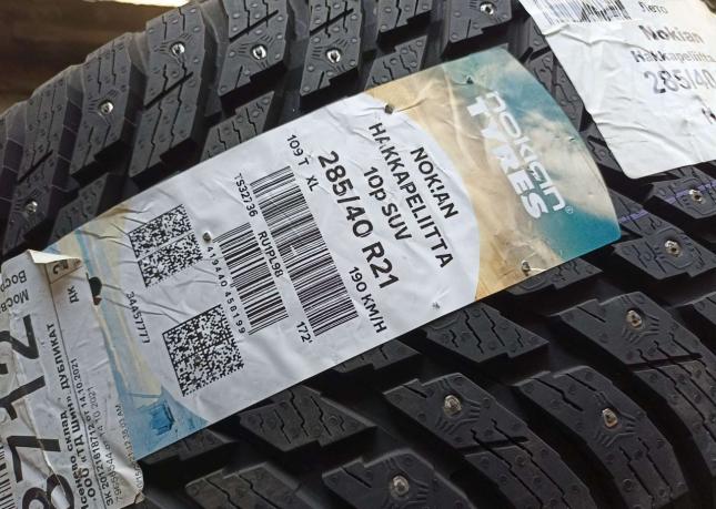 Nokian Tyres Hakkapeliitta 10p SUV 285/40 R21