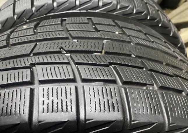 Yokohama Ice Guard IG60 205/60 R16