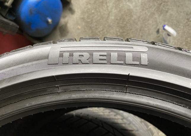 Pirelli Winter Sottozero 3 305/30 R20 103W