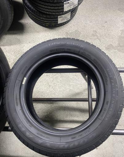 Goodyear EfficientGrip 195/60 R16