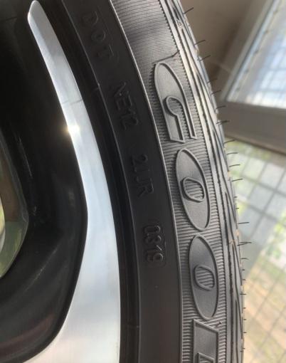 Goodyear Excellence 255/45 R20 101W