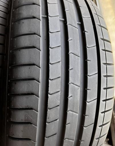 Pirelli P Zero PZ4 255/45 R20