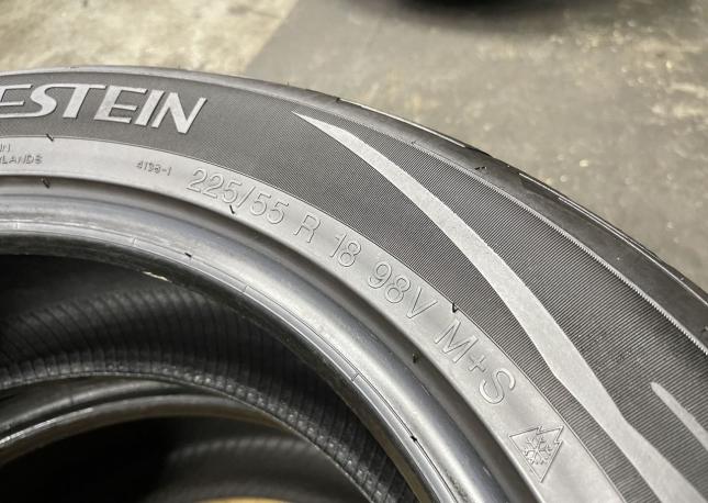 Vredestein Wintrac Xtreme S 225/55 R18