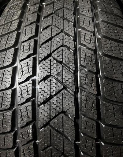 Pirelli Winter Sottozero 3 275/40 R19 и 245/45 R19