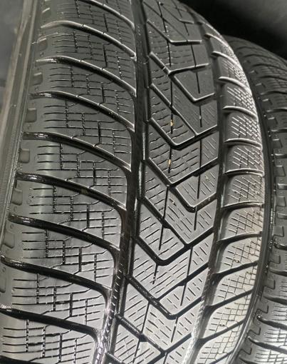 Pirelli Scorpion Winter 235/60 R18