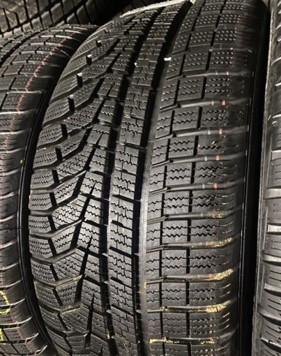 Hankook Winter I&#39;Cept Evo2 W320 225/45 R18