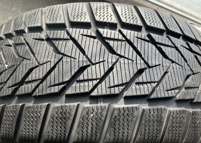 Vredestein Wintrac 225/45 R17