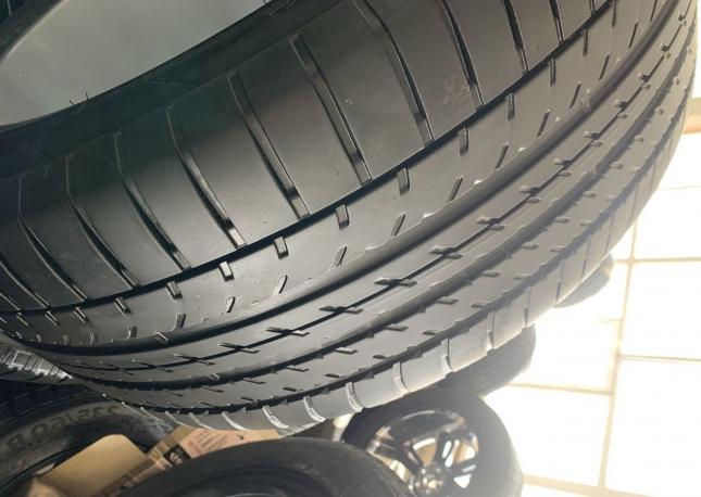 Goodyear Eagle F1 Asymmetric SUV 4x4 295/40 R22