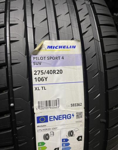 Michelin Pilot Sport 4 S Acoustic 275/40 R20 и 315/35 R20 Y
