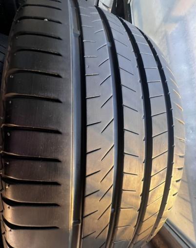 Bridgestone Alenza Sport 285/45 R22