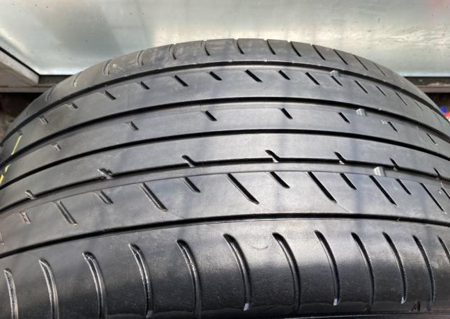 Toyo Proxes T1 Sport 285/35 R23 107Y