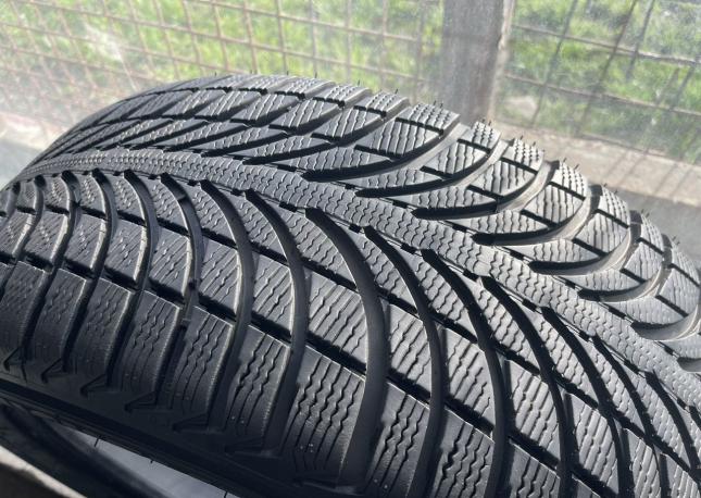 Michelin Latitude Alpin LA2 255/45 R20 101V