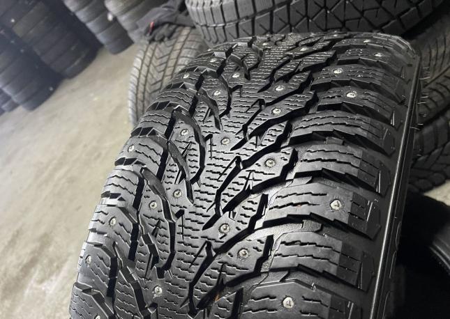 Nokian Tyres Hakkapeliitta 9 SUV 275/45 R20 110T