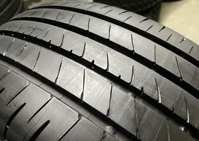 Bridgestone Turanza T005A 215/60 R17 96H