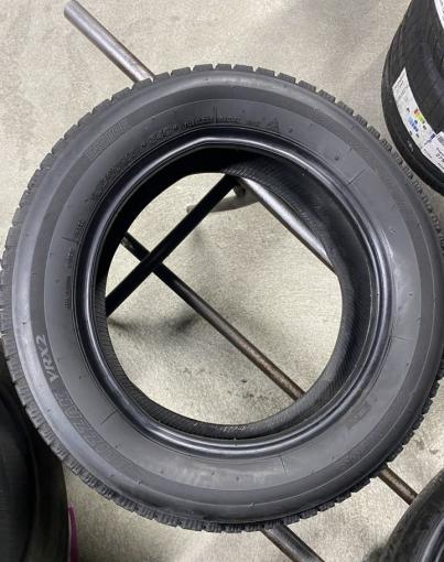 Bridgestone Blizzak VRX2 185/60 R15