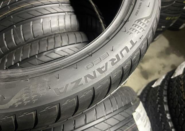 Bridgestone Turanza T005 245/40 R18 93H