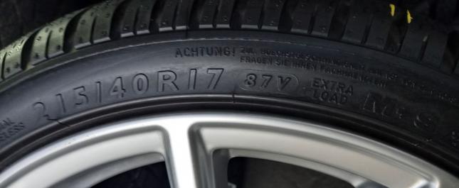 Dunlop SP Winter Sport 3D 215/40 R17 87V