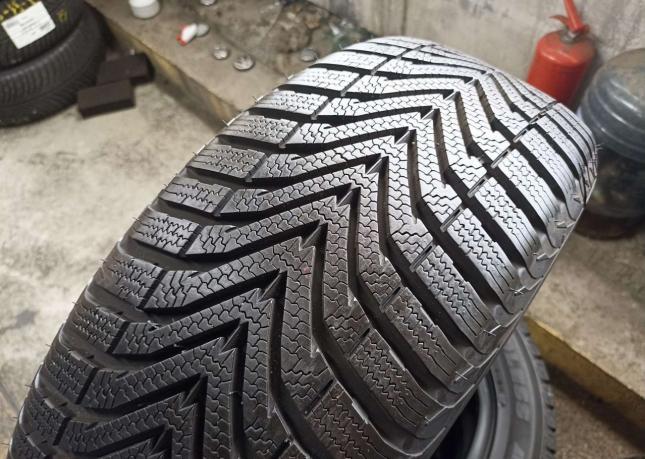 Vredestein SnowTrac 5 205/55 R16