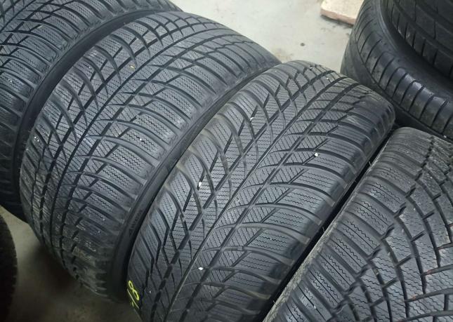 Bridgestone Blizzak LM-001 255/40 R18 и 225/45 R18