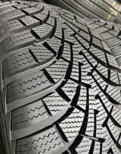 Goodyear UltraGrip 9 195/55 R16