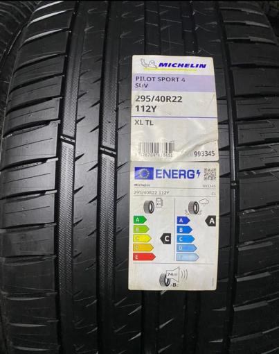 Michelin Pilot Sport 4 SUV 295/40 R22 103Y