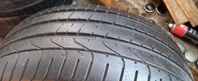 Pirelli P Zero 235/40 R19 92Y