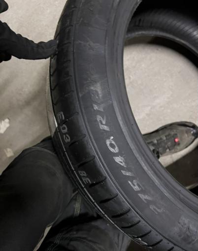 Pirelli P Zero PZ4 275/40 R18 и 245/45 R18