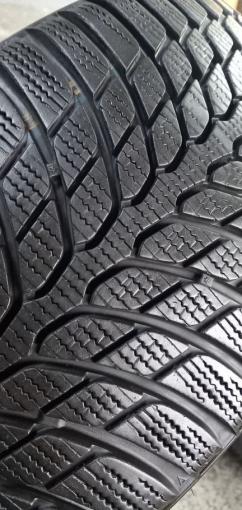 Bridgestone Blizzak LM-32C 235/40 R18 95V