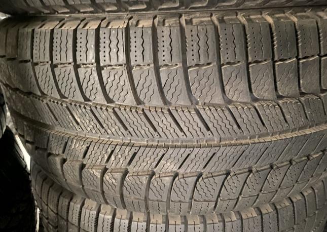 Michelin Latitude X-Ice North 3 245/45 R18