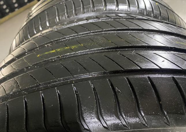 Michelin Primacy 4 235/55 R17