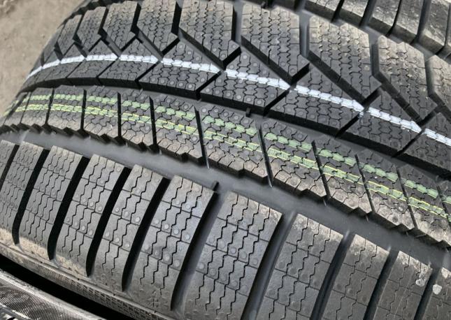 Continental ContiWinterContact TS 860 255/35 R19