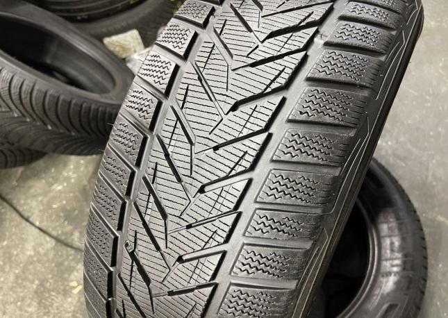 Vredestein Wintrac 4 Xtreme 225/50 R17