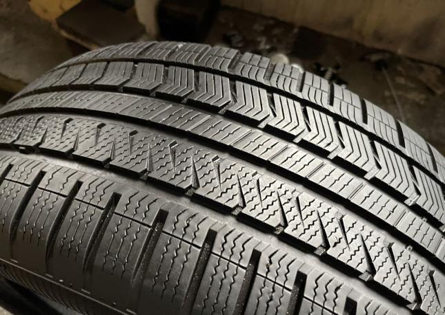 Vredestein QuaTrac 5 255/45 R20 105W