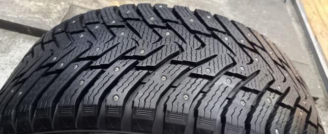 Nokian Tyres Hakkapeliitta 8 SUV 275/45 R20 110T