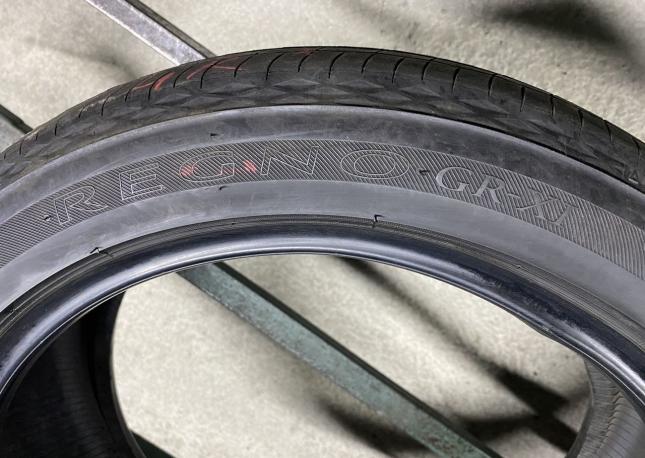 Bridgestone Regno GR-XI 215/45 R17