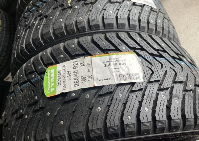 Nokian Tyres Hakkapeliitta 8 265/40 R21