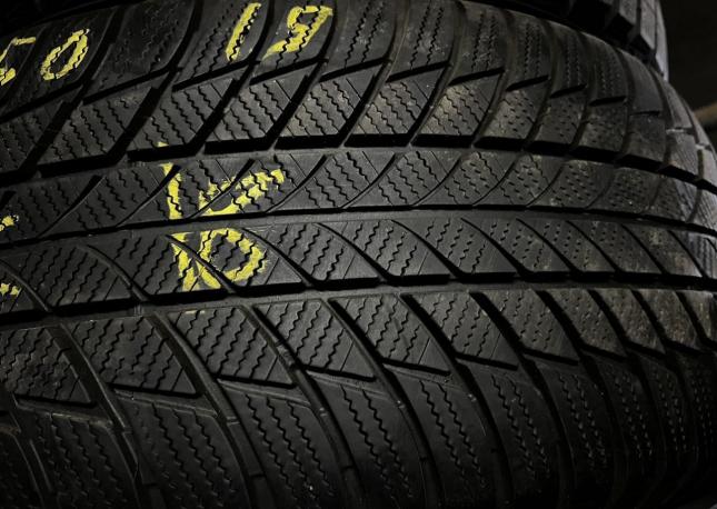 Bridgestone Blizzak LM-001 Evo 245/50 R19