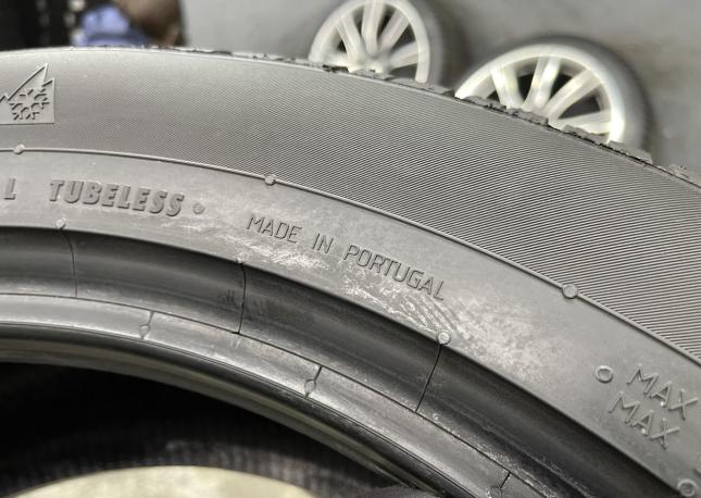 Continental ContiWinterContact TS 830 P 255/50 R20 109H