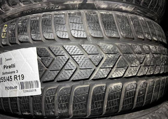 Pirelli Winter Sottozero 3 255/45 R19