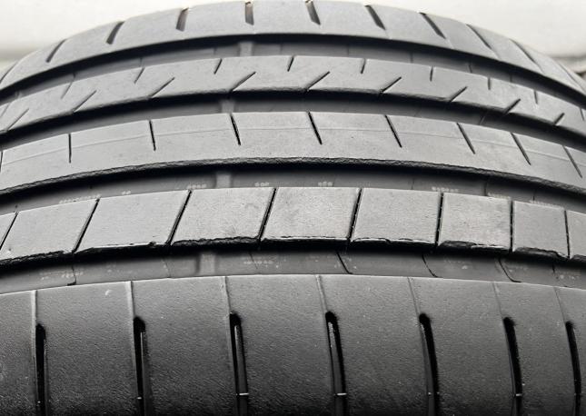 Bridgestone Alenza 001 235/50 R19