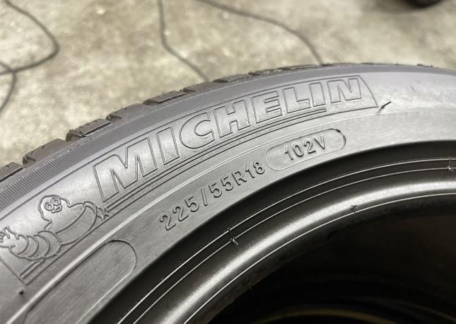 Michelin Pilot Alpin PA4 225/55 R18